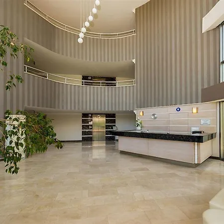 Löwe Hotell Side