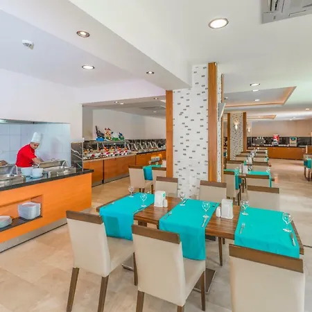 Otel Loewe 3*