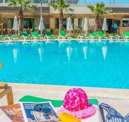 Otel Loewe Side